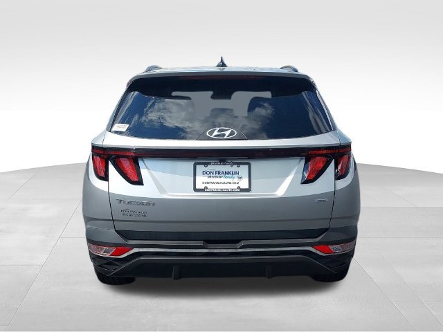 Used 2024 Silver Hyundai SEL image 4