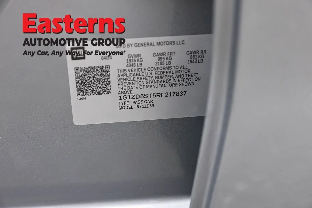 Used 2024 Gray Chevrolet LT image 35