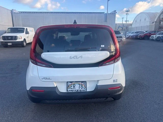 Used 2022 White Kia LX image 4
