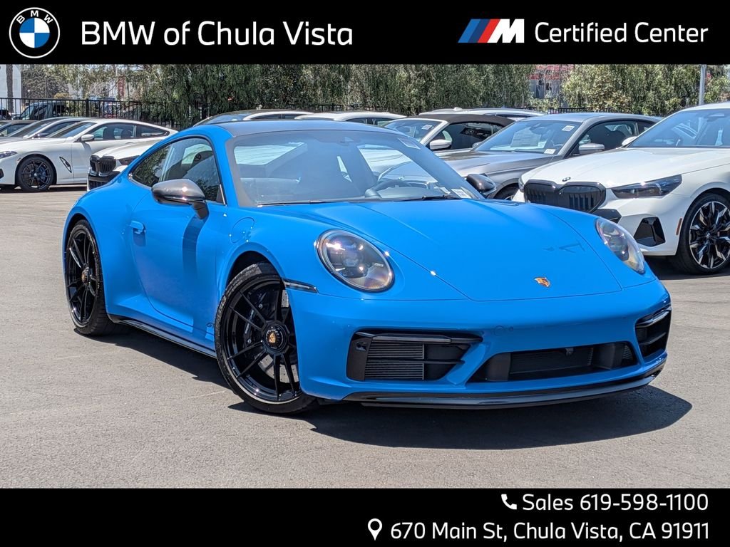 Used 2023  Porsche Carrera GTS image 1