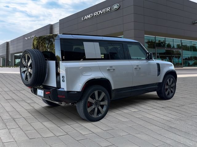 New 2026 Borasco Grey Land Rover X image 5