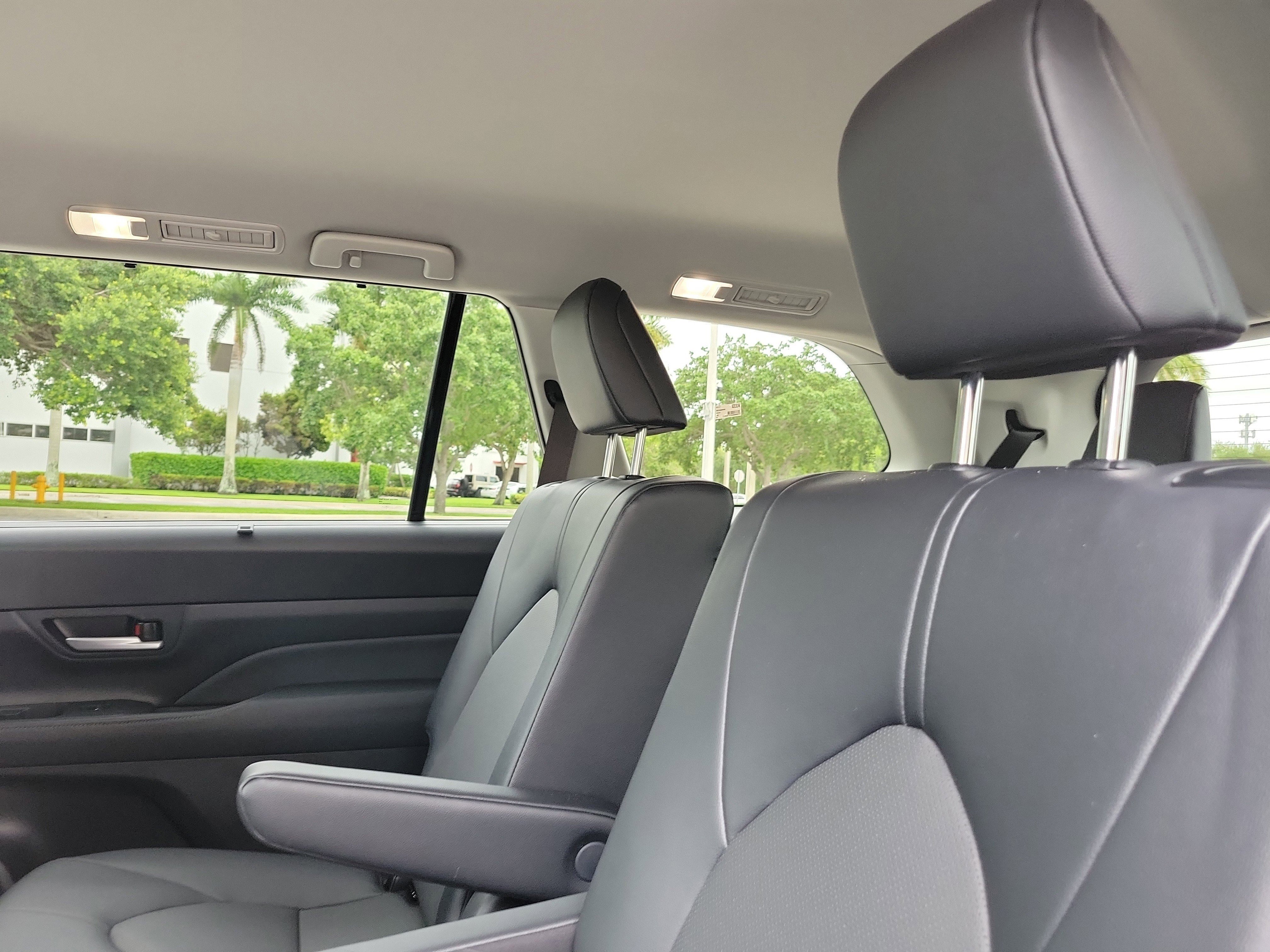 Used 2026 Cloud Toyota XLE image 16