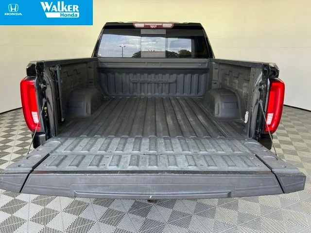 Used 2020 Onyx Black GMC Denali image 42