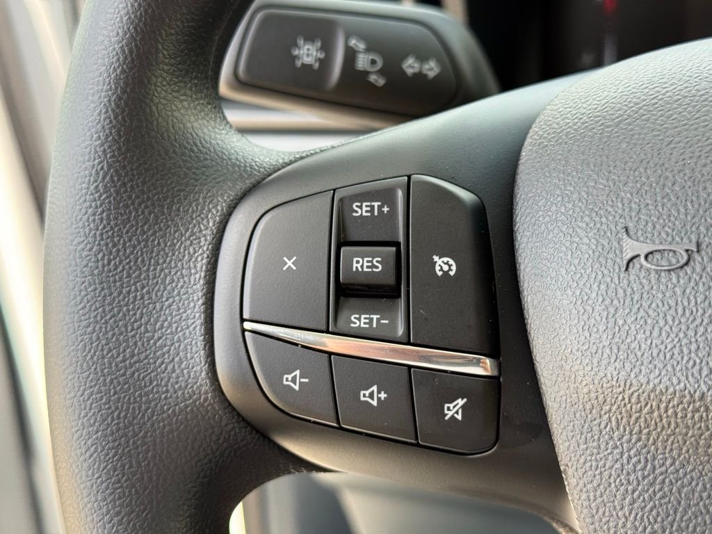 New 2026 Oxford White Ford XLT image 12
