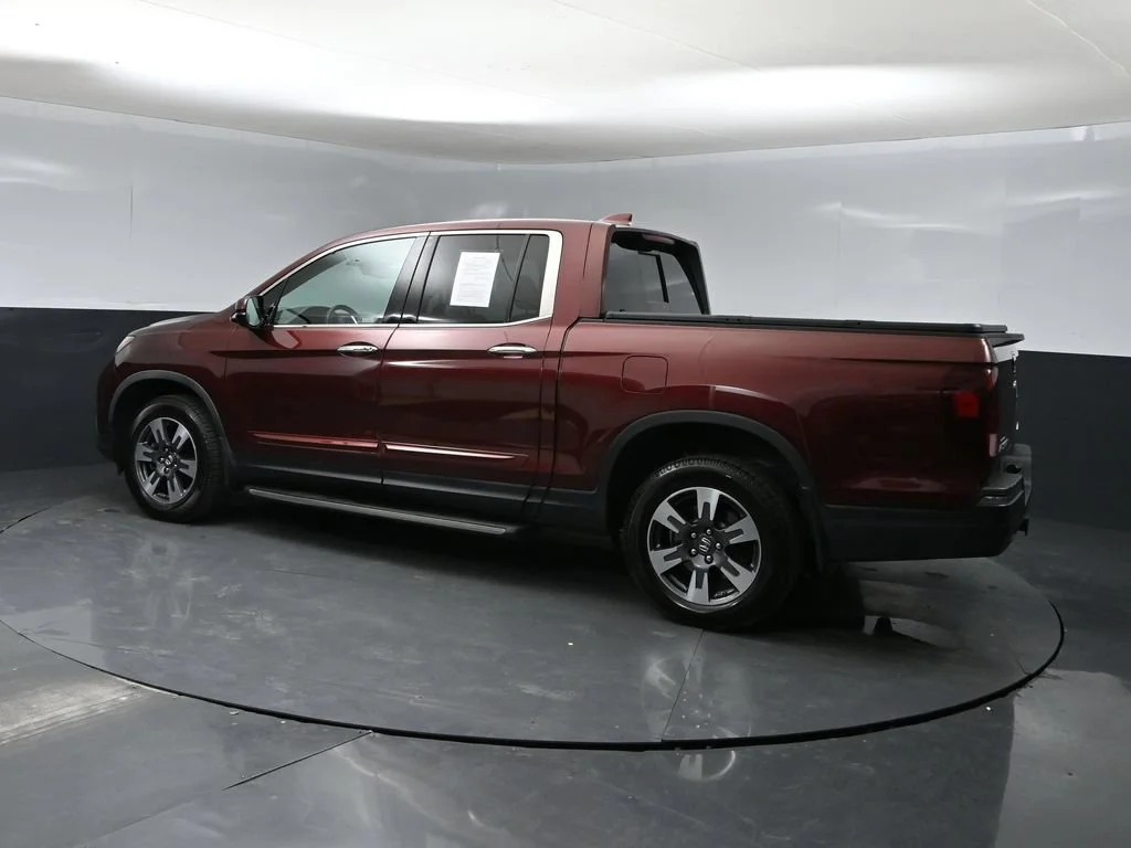 Used 2019 Deep Scarlet Pearl Honda RTL-E image 4