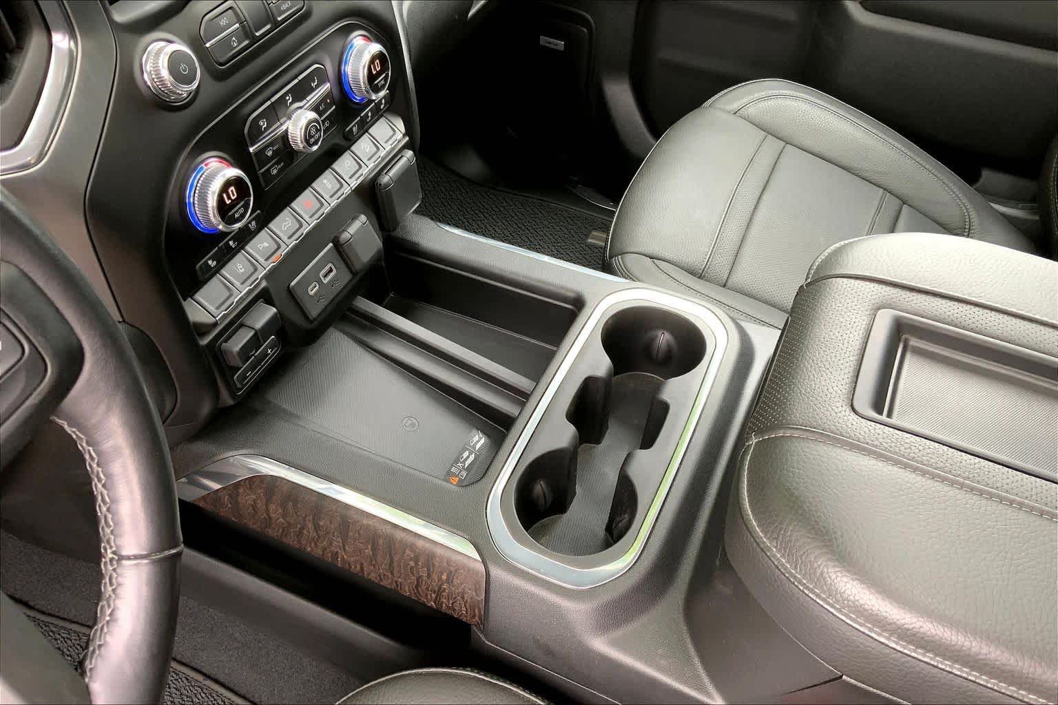 Used 2021 Summit White GMC Denali image 17