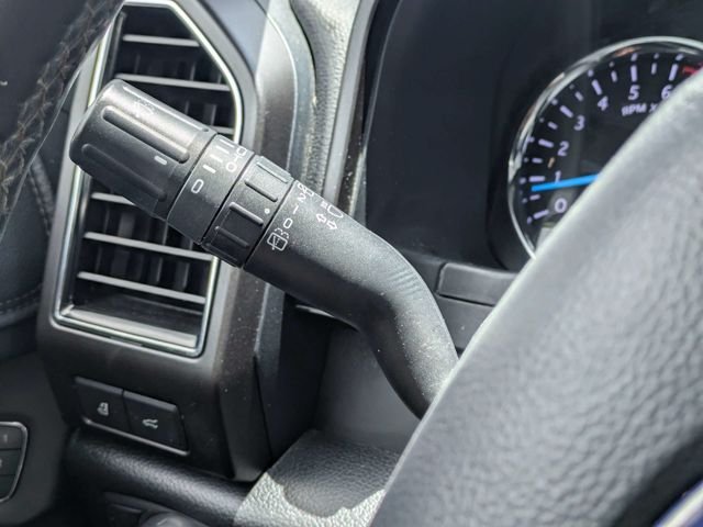 Used 2021 White Ford Limited image 29