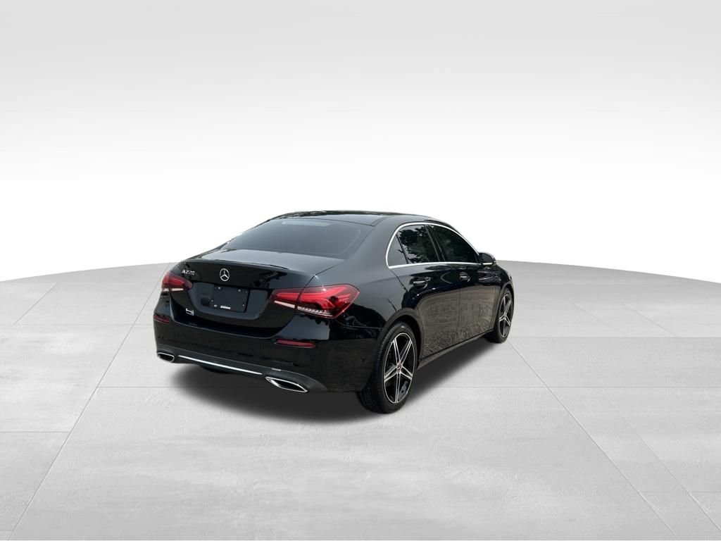 Used 2019 Black Mercedes-Benz A 220 image 5