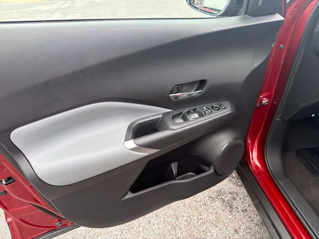 Certified Used 2024 Red Nissan SR image 18