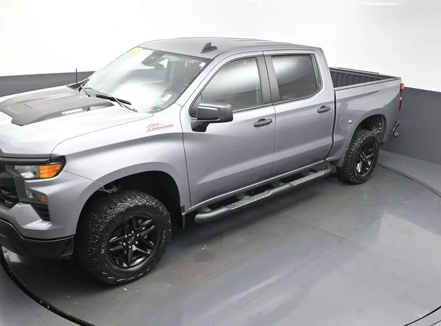 Used 2025 Gray Chevrolet Custom Trail Boss image 39