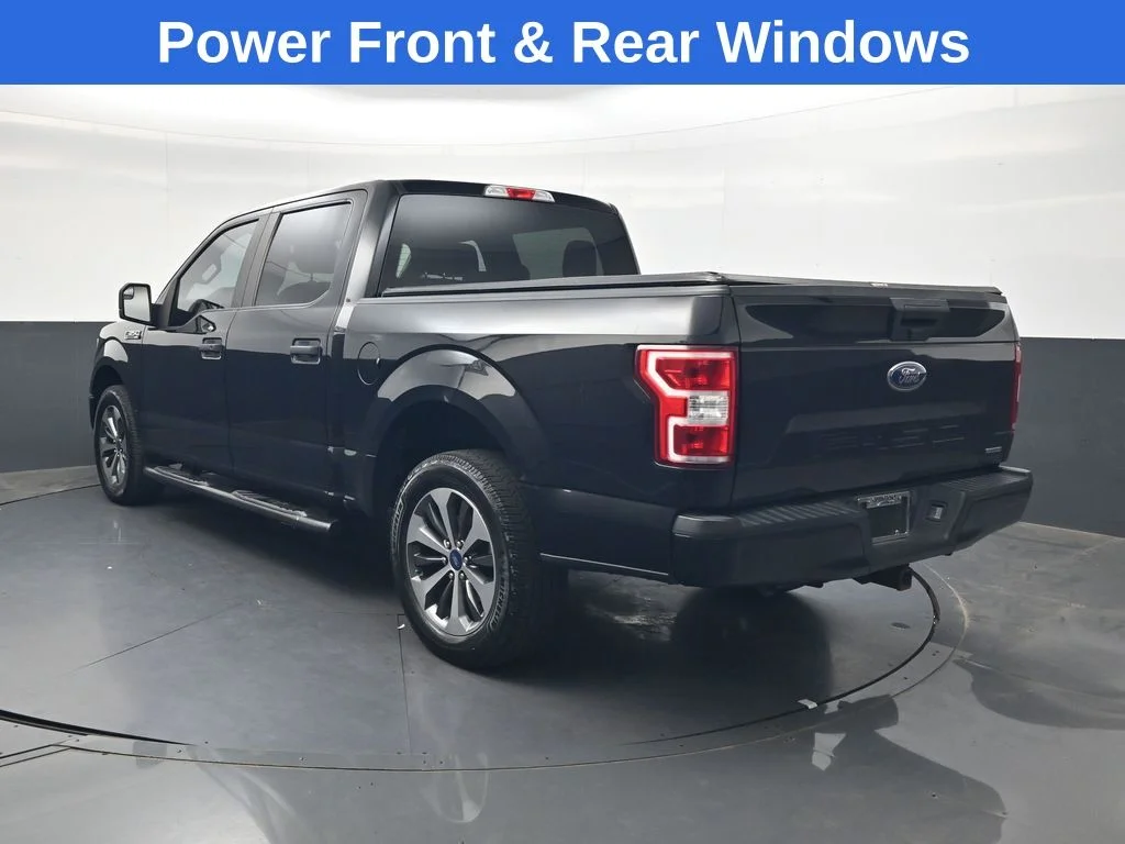 Used 2019 Black Metallic Ford XL image 7