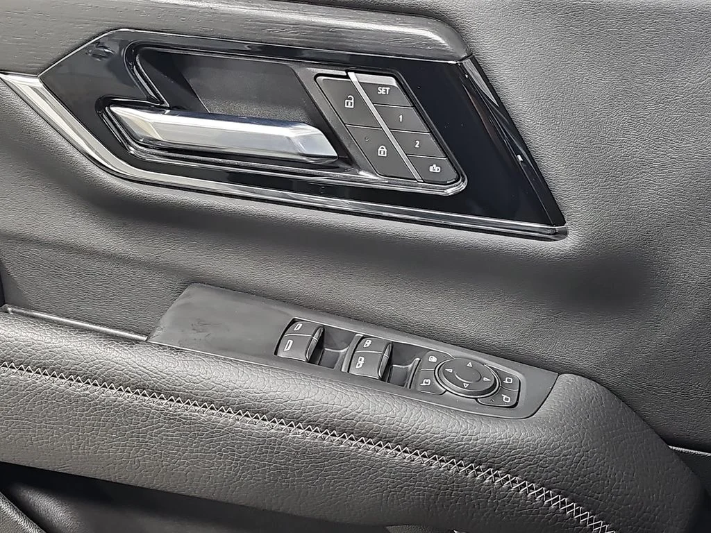 Used 2026 Silver GMC Denali image 30