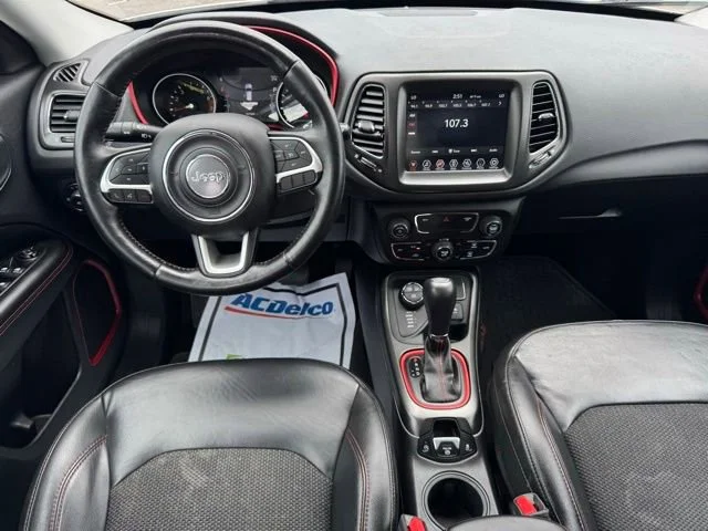 Used 2018 White Jeep Trailhawk 4x4 image 19