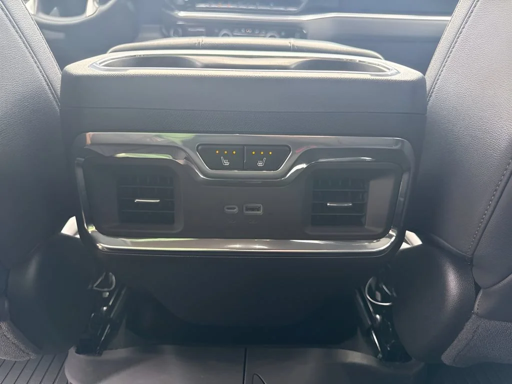 Used 2025 Summit White Chevrolet LTZ image 14