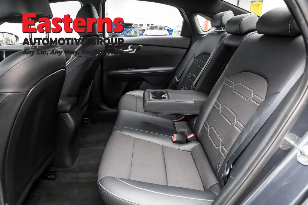 Used 2022 Gray Kia GT-Line image 21
