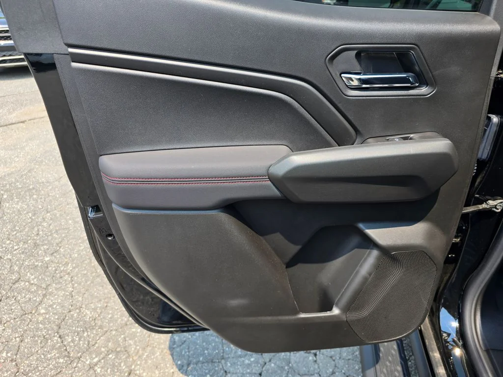 New 2026 Black Chevrolet Z71 image 38