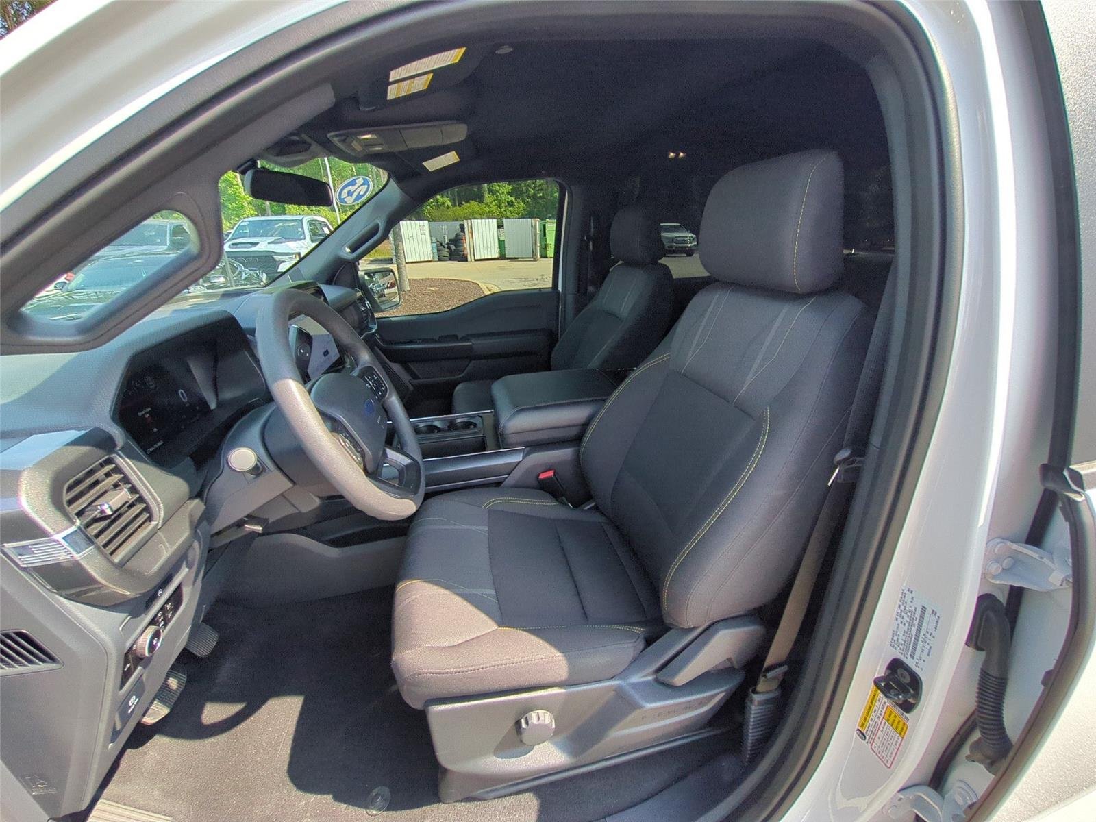 Used 2025 Oxford White Ford STX image 18