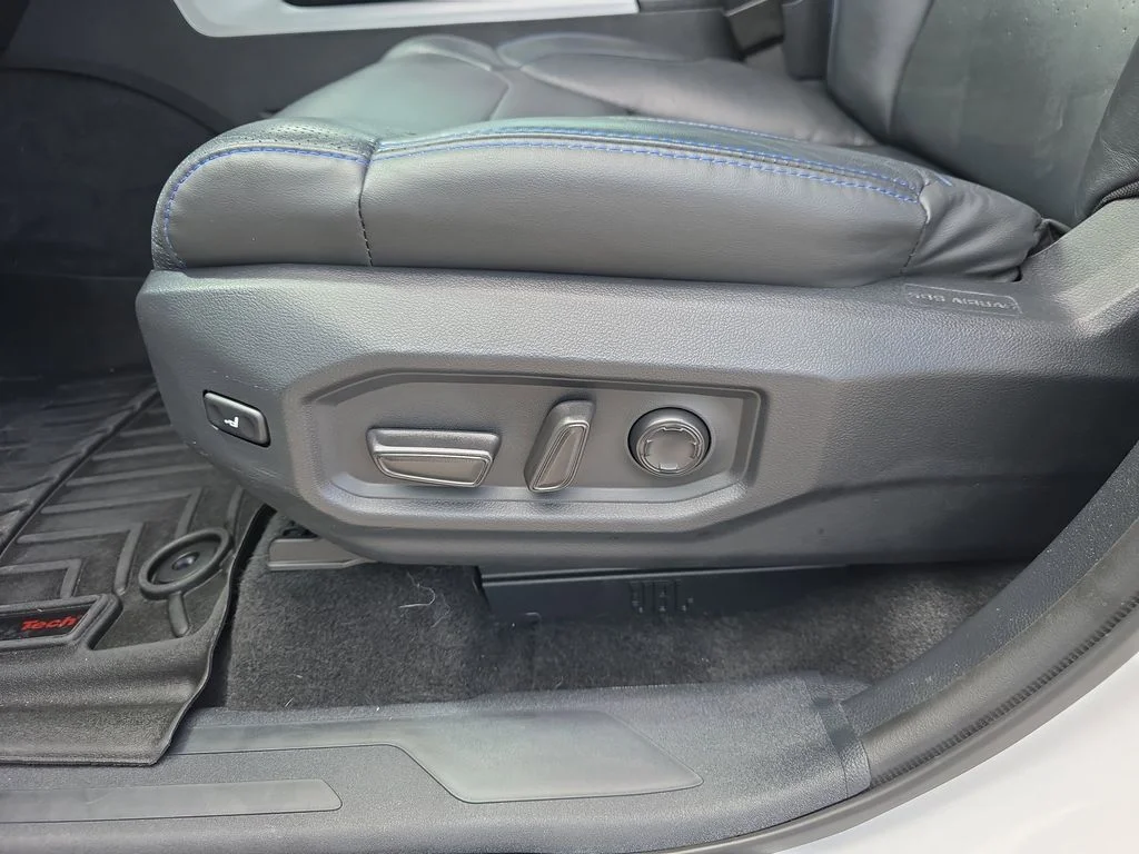 Used 2024 Beige Toyota Platinum image 12