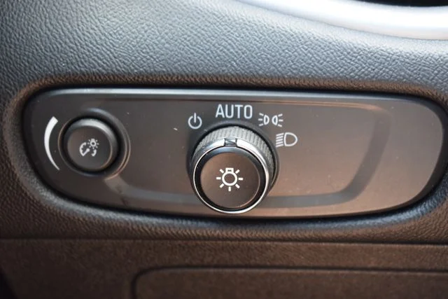 Used 2024 White Chevrolet LT image 22