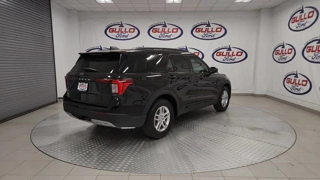 New 2026 Agate Black Metallic Ford Active image 9