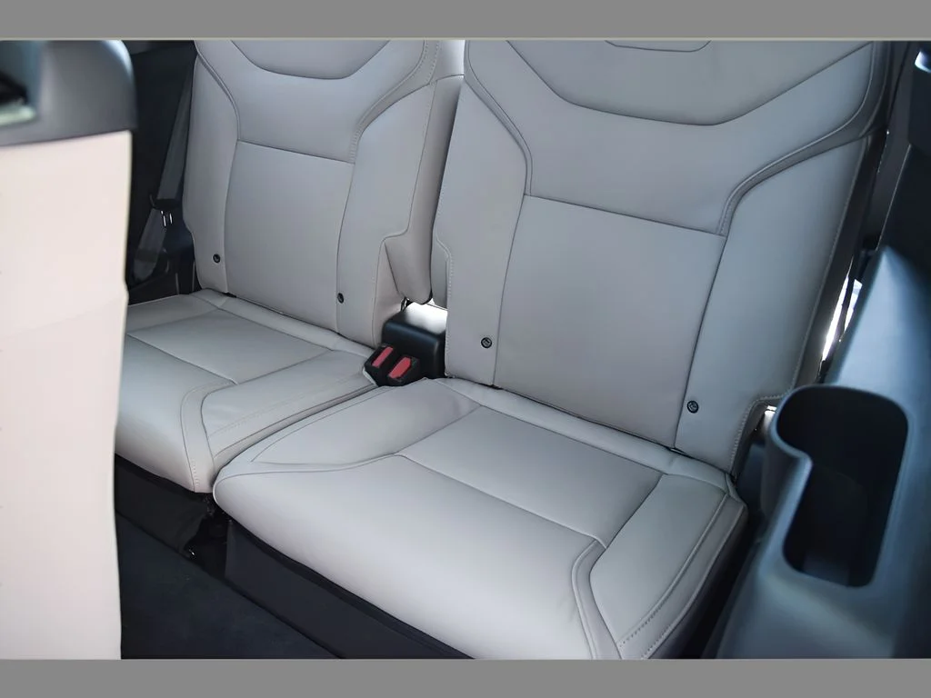 2026 Volvo EX90 Ultra - Photo 15
