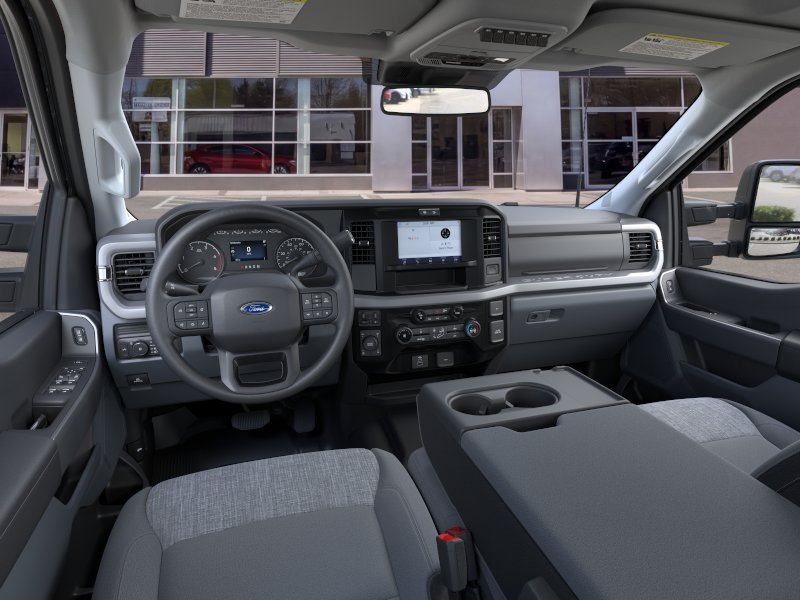 2026 Ford F-350 Super Duty XLT - Photo 9