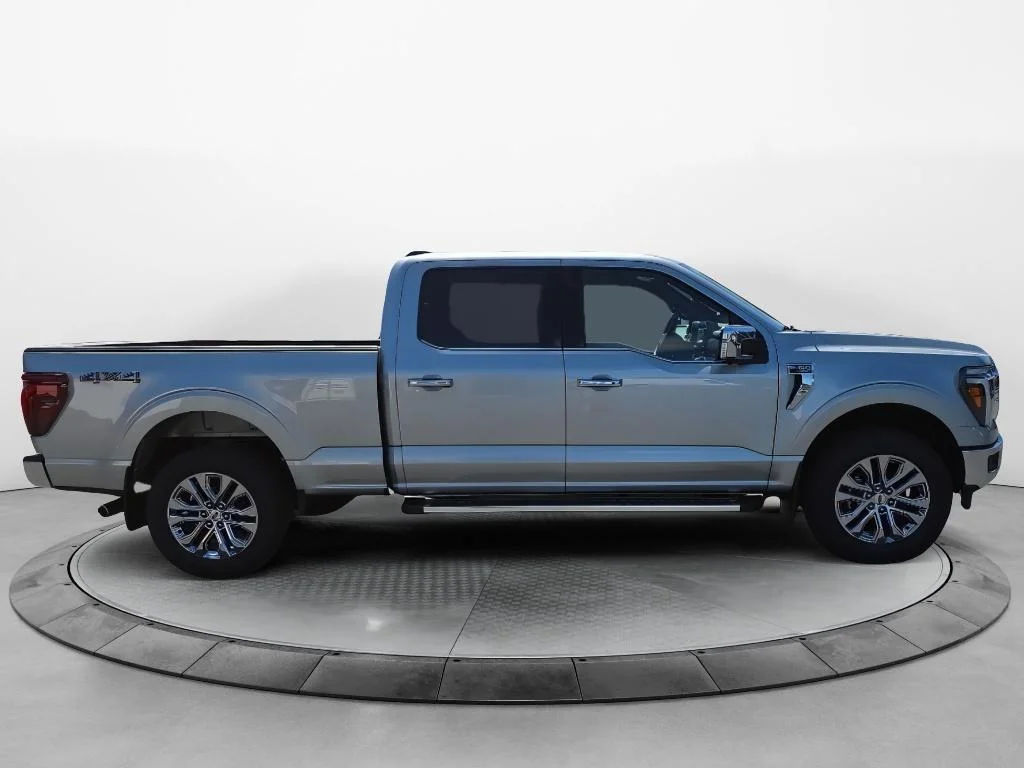 New 2026 Iconic Silver Metallic Ford Lariat® image 4