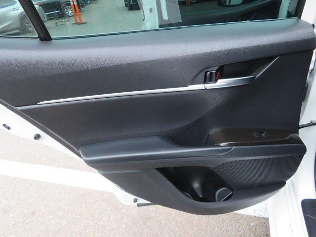 Used 2021 Super White Toyota SE image 17