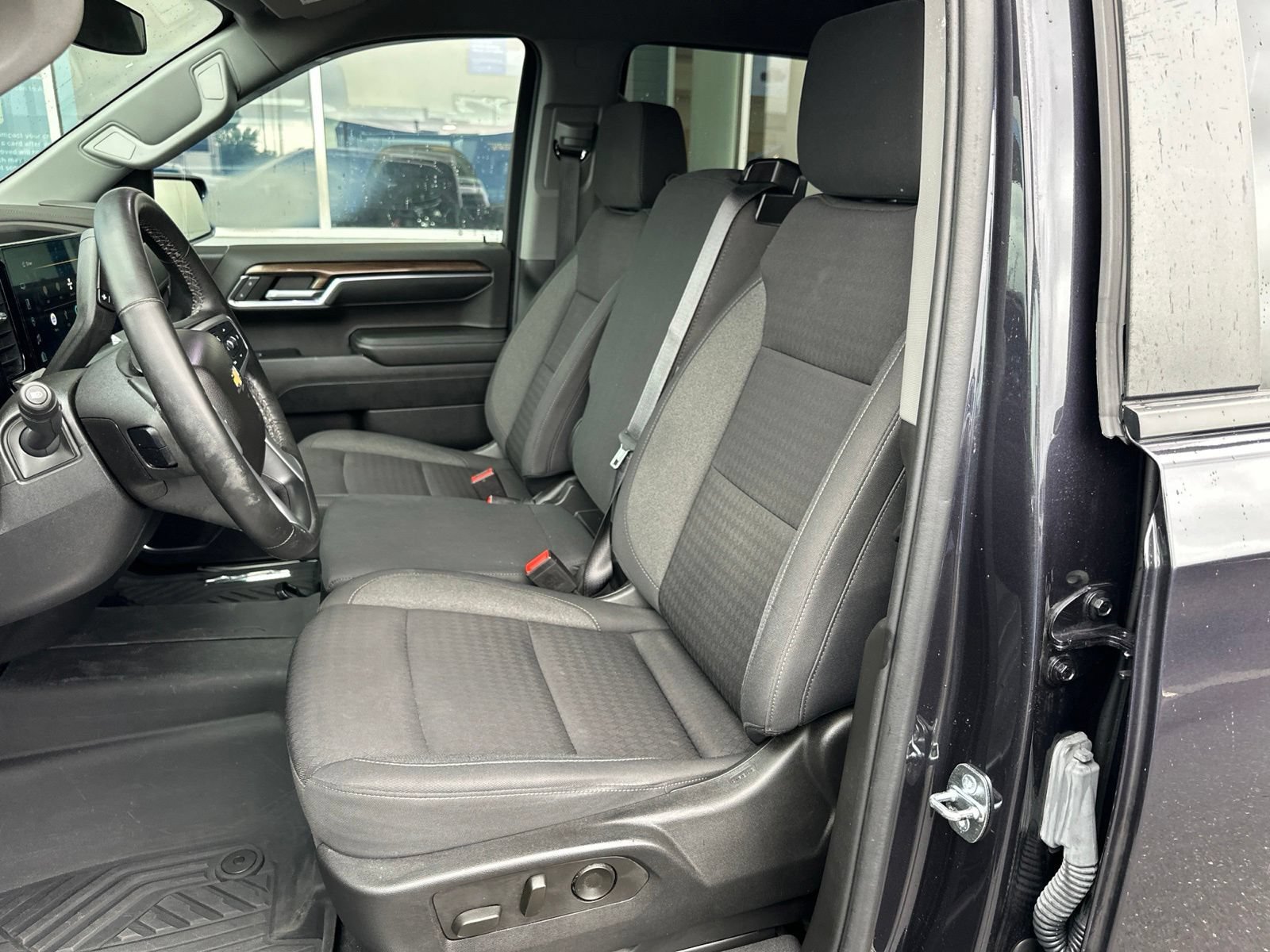 Used 2023 Dark Ash Metallic Chevrolet LT with Z71 Off-Road & Protection Package - Convenience Package - Remote Start - Trailering Package image 20