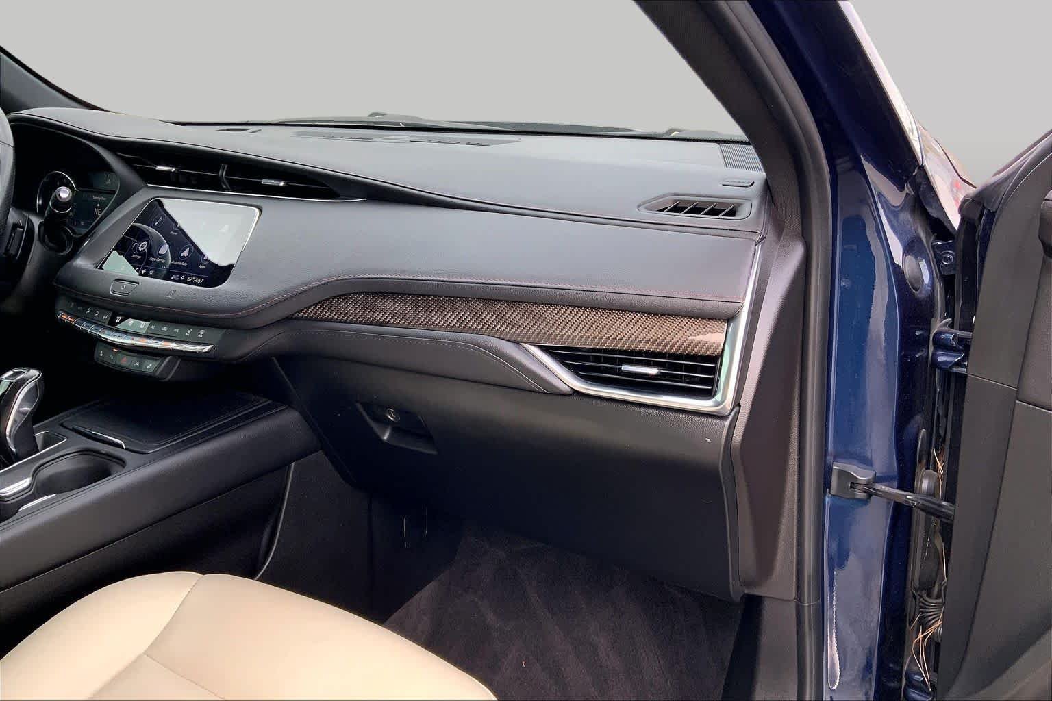 Used 2019 Twilight Blue Metallic Cadillac AWD Sport image 34