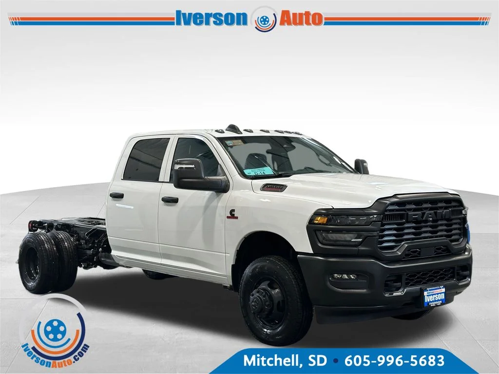 2026 RAM 3500 Tradesman 4X4 Crew Cab's photo