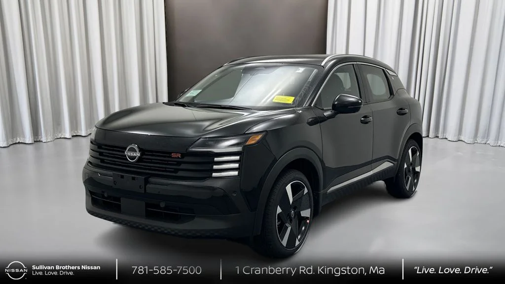 2025 Nissan Kicks 2.0 SR AWD's photo