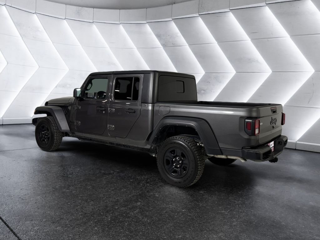 Used 2023 Gray Jeep Sport image 6