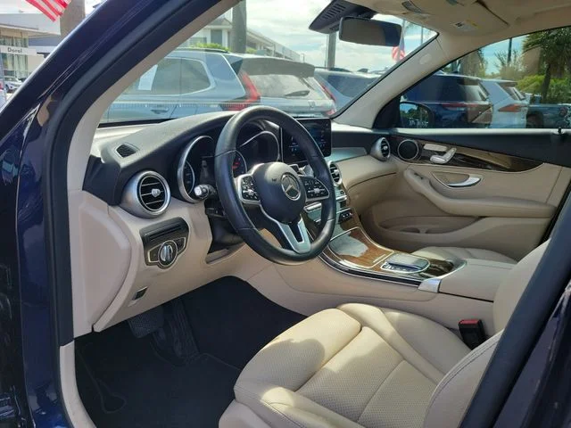 Used 2021 Blue Mercedes-Benz GLC 300 image 14