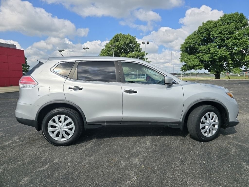 Used 2016 Silver Nissan S image 14