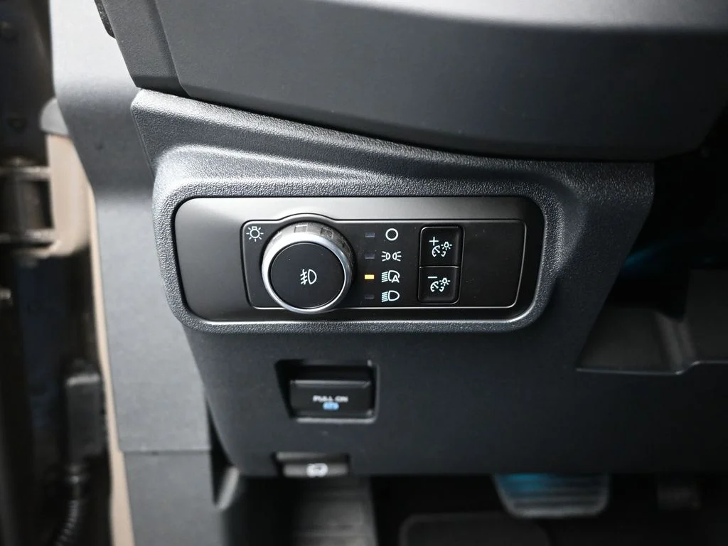 New 2026 Marsh Gray Ford Outer Banks image 12