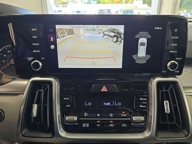 2023 Kia Sorento EX Hybrid - Photo 16