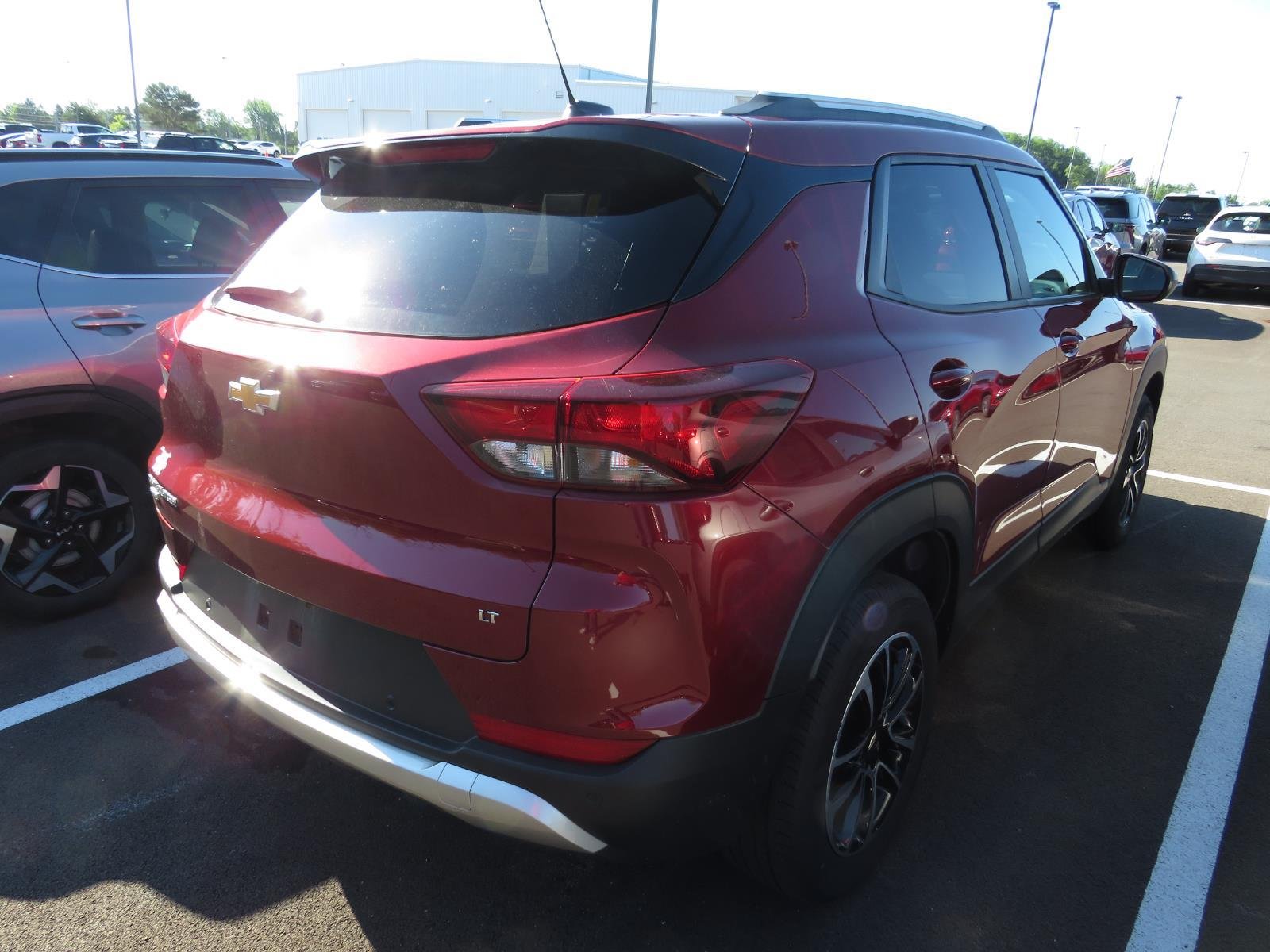 Used 2024 Crimson Metallic Chevrolet LT image 13