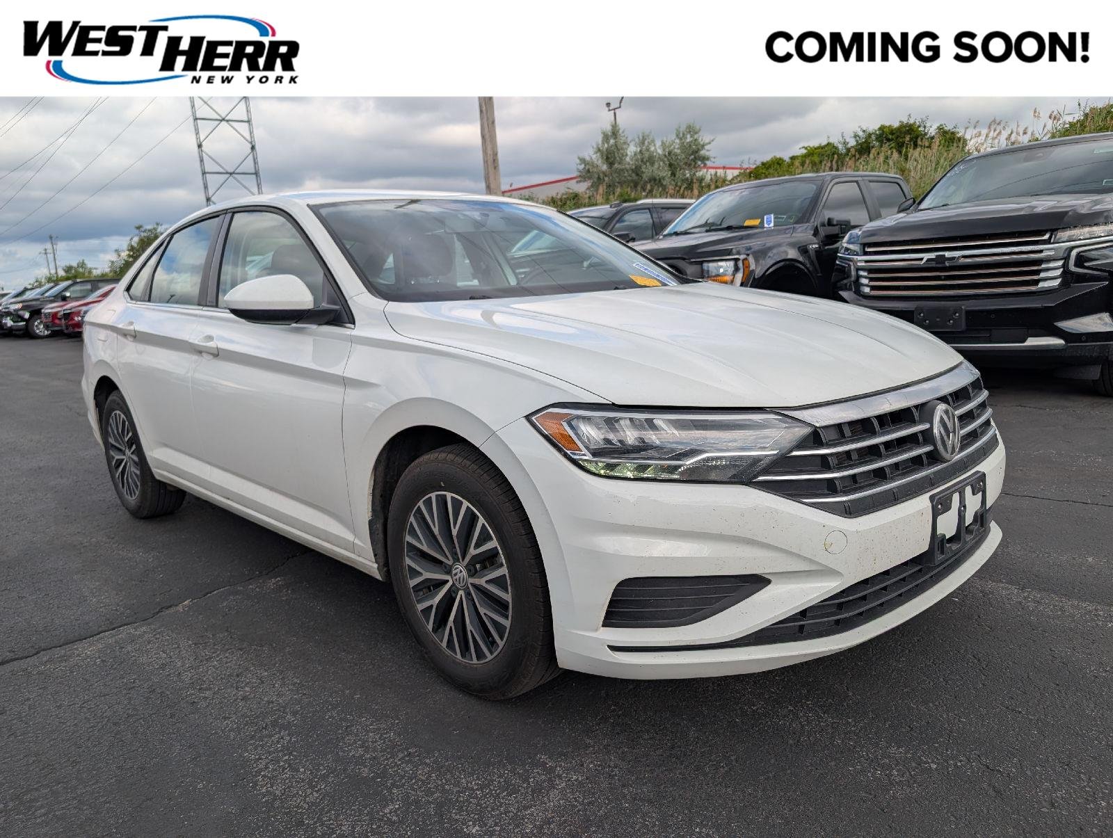Used 2021 Pure White Volkswagen S image 1
