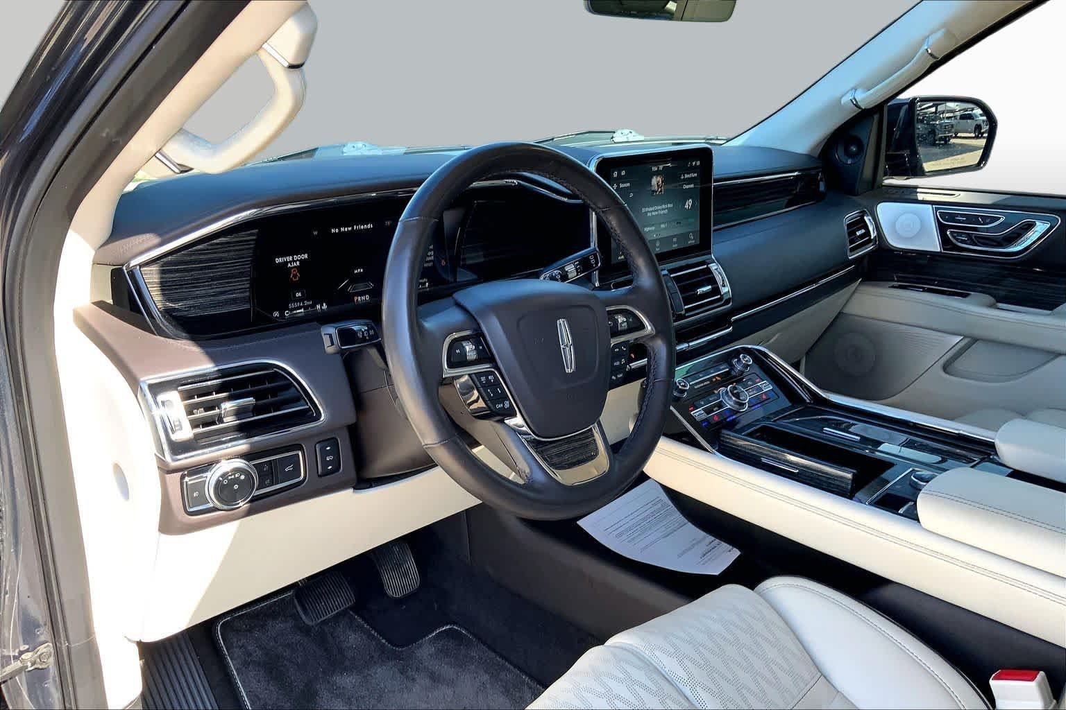 Used 2021 Flight Blue Lincoln Black Label image 16