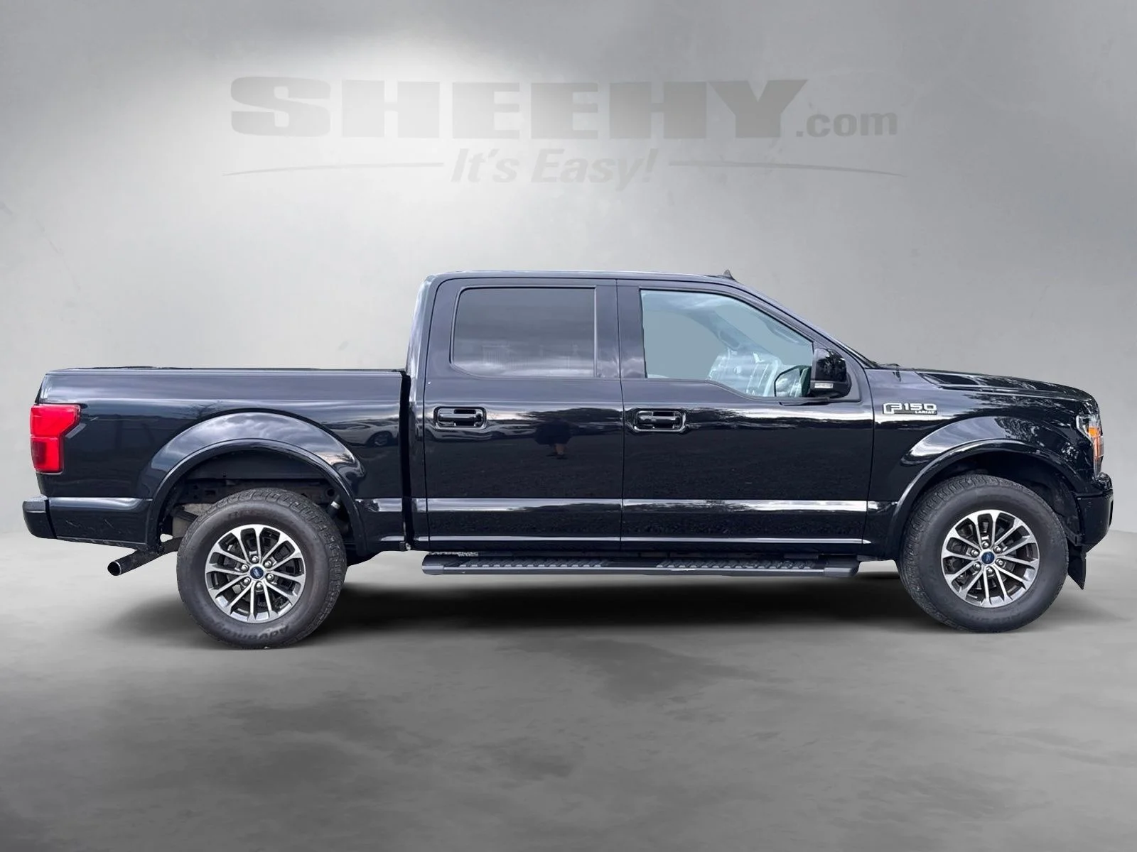 Used 2019 Agate Black Metallic Ford Lariat image 9
