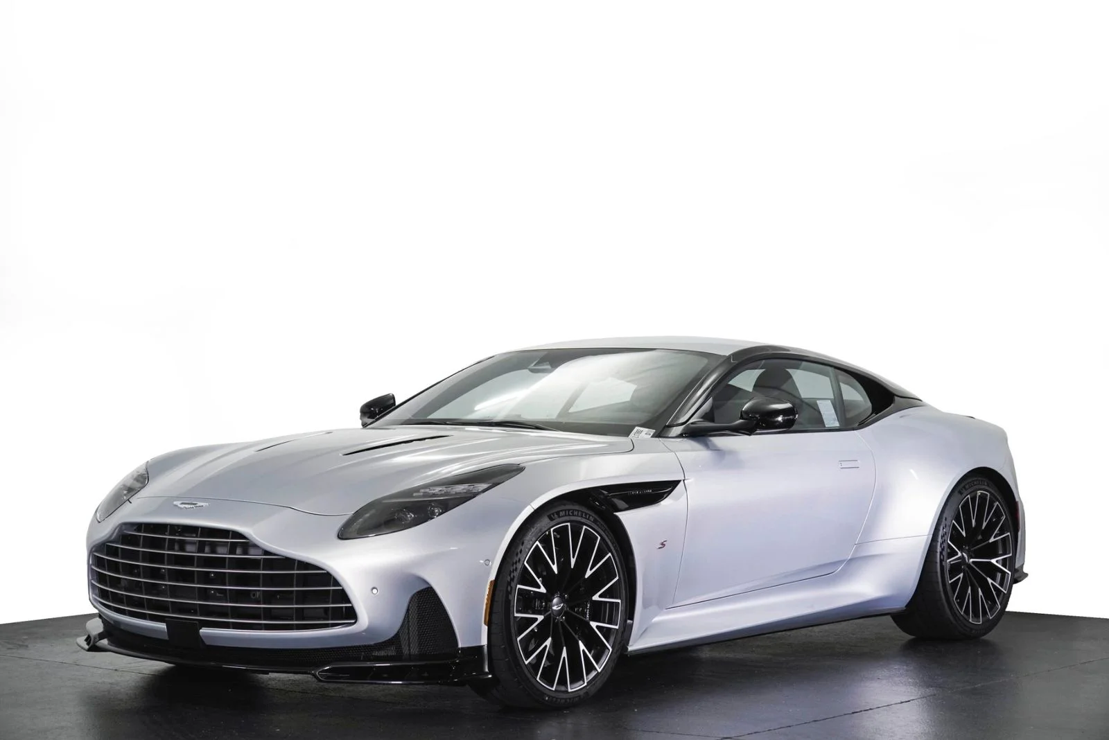 New 2026 Silver Aston Martin  image 28