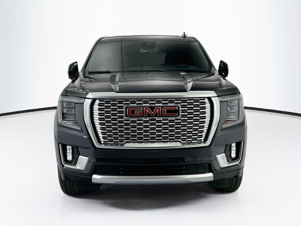 Used 2024 Titanium GMC Denali image 2