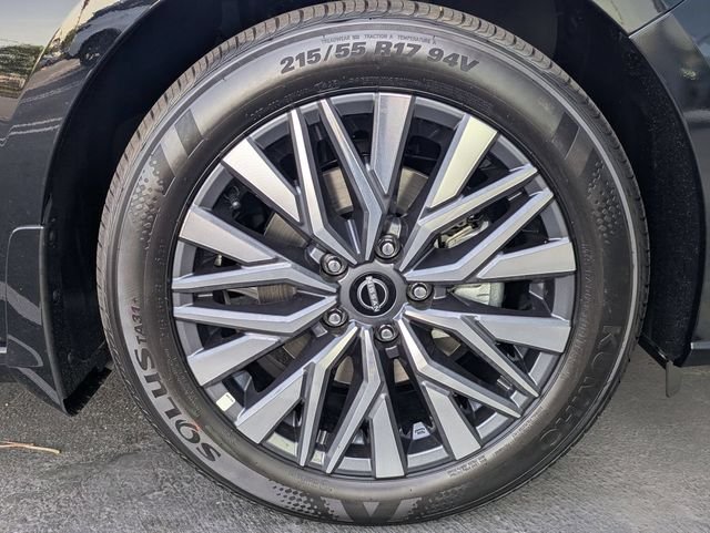 New 2026 Super Black Nissan SV image 27