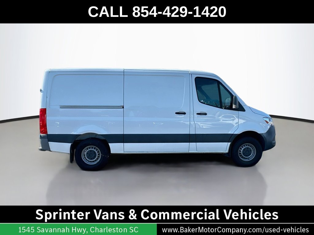 Used 2020 White Freightliner Base image 8