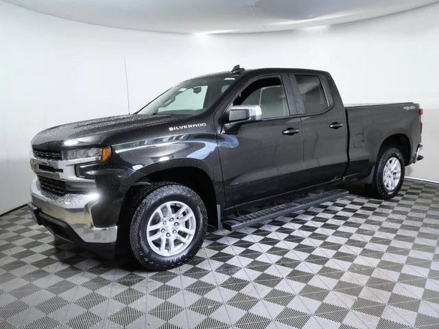 Used 2019 Black Chevrolet LT image 5