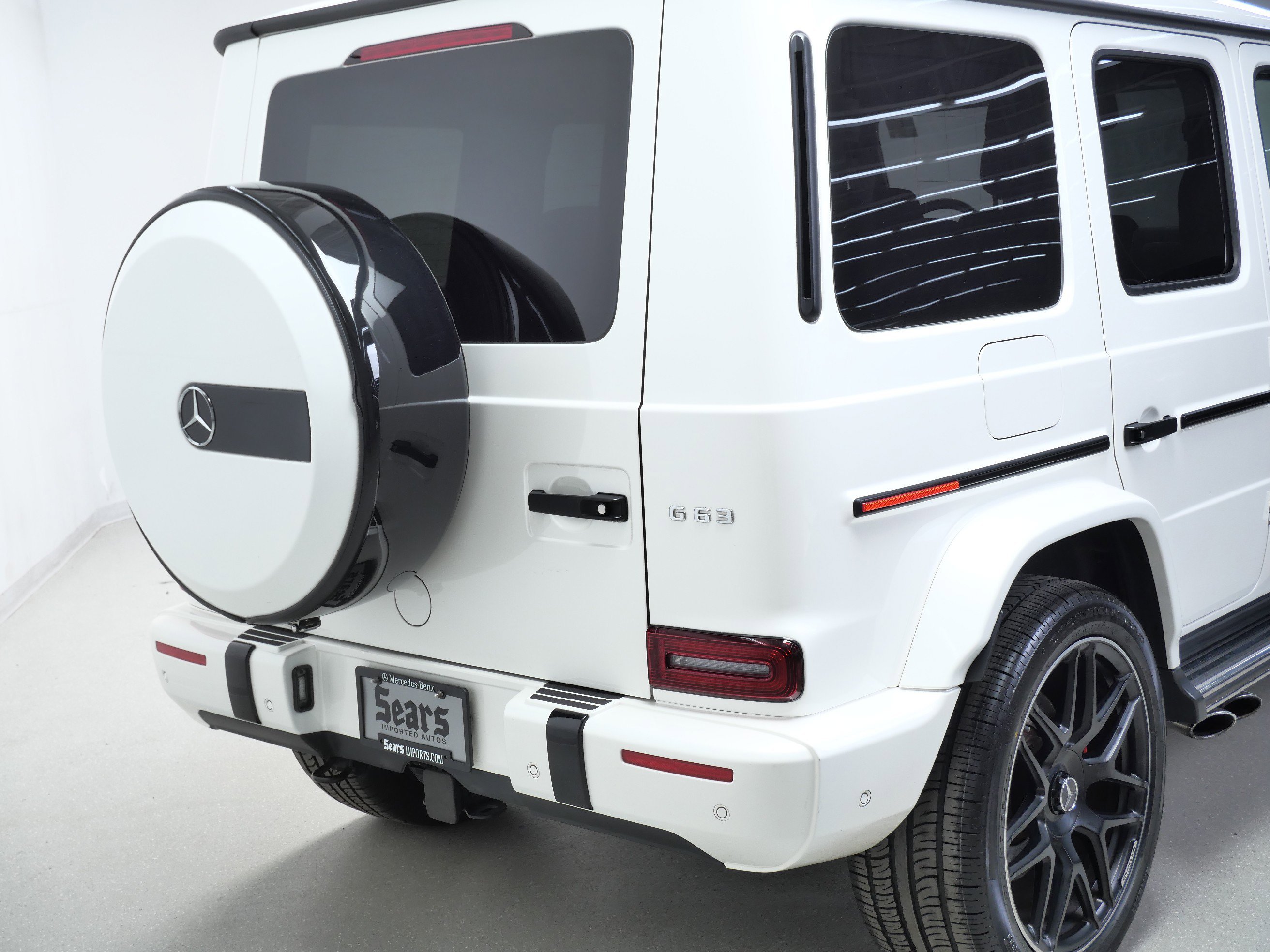 Used 2020 designo Diamond White Metallic Mercedes-Benz AMG® G 63 image 5