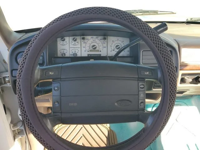 Used 1996 White Ford XLT image 10