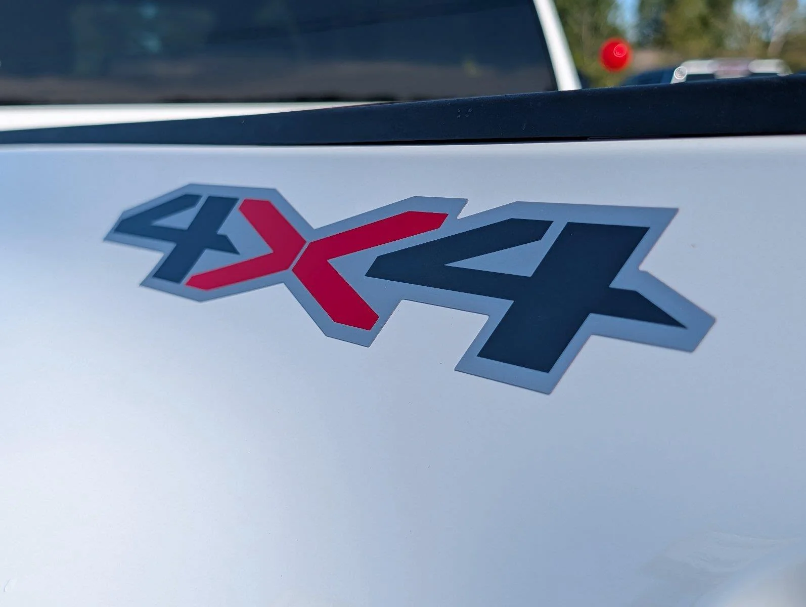 Used 2024 Summit White Chevrolet LT DRW image 36