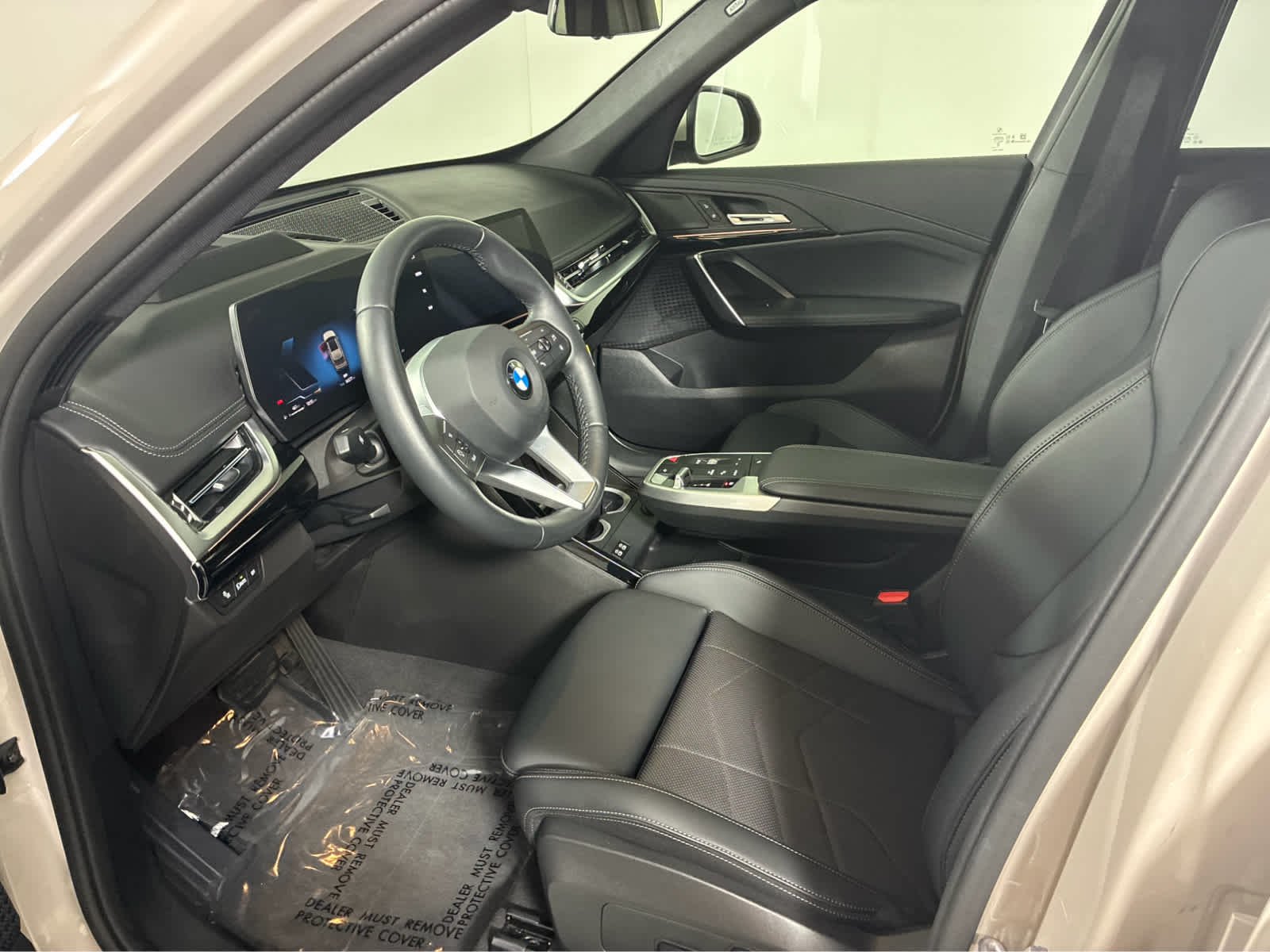 Used 2026 Dune Grey Metallic BMW xDrive28i image 7